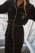 The Pajama, Black