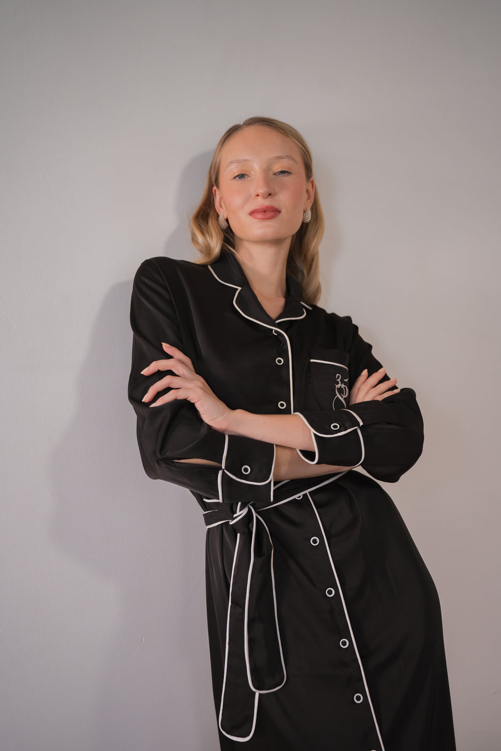 The Robe, Black